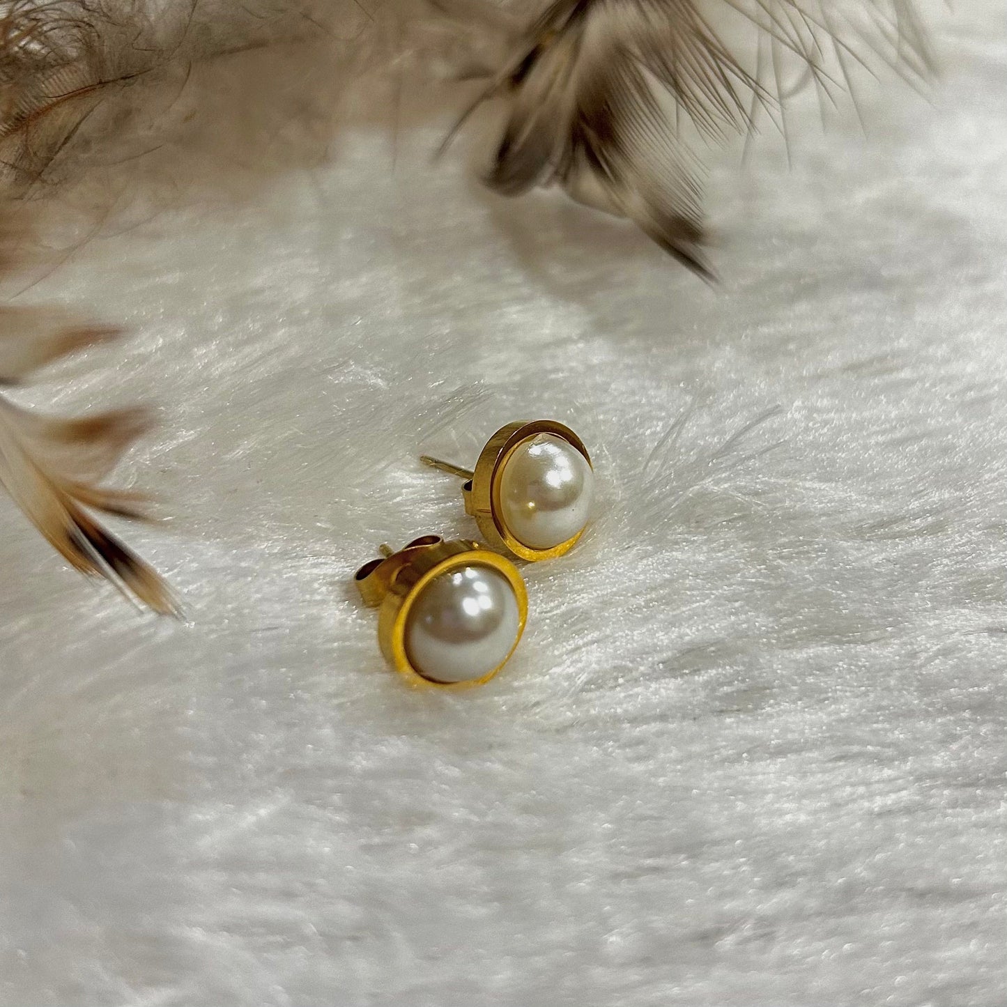 Pearl Studs