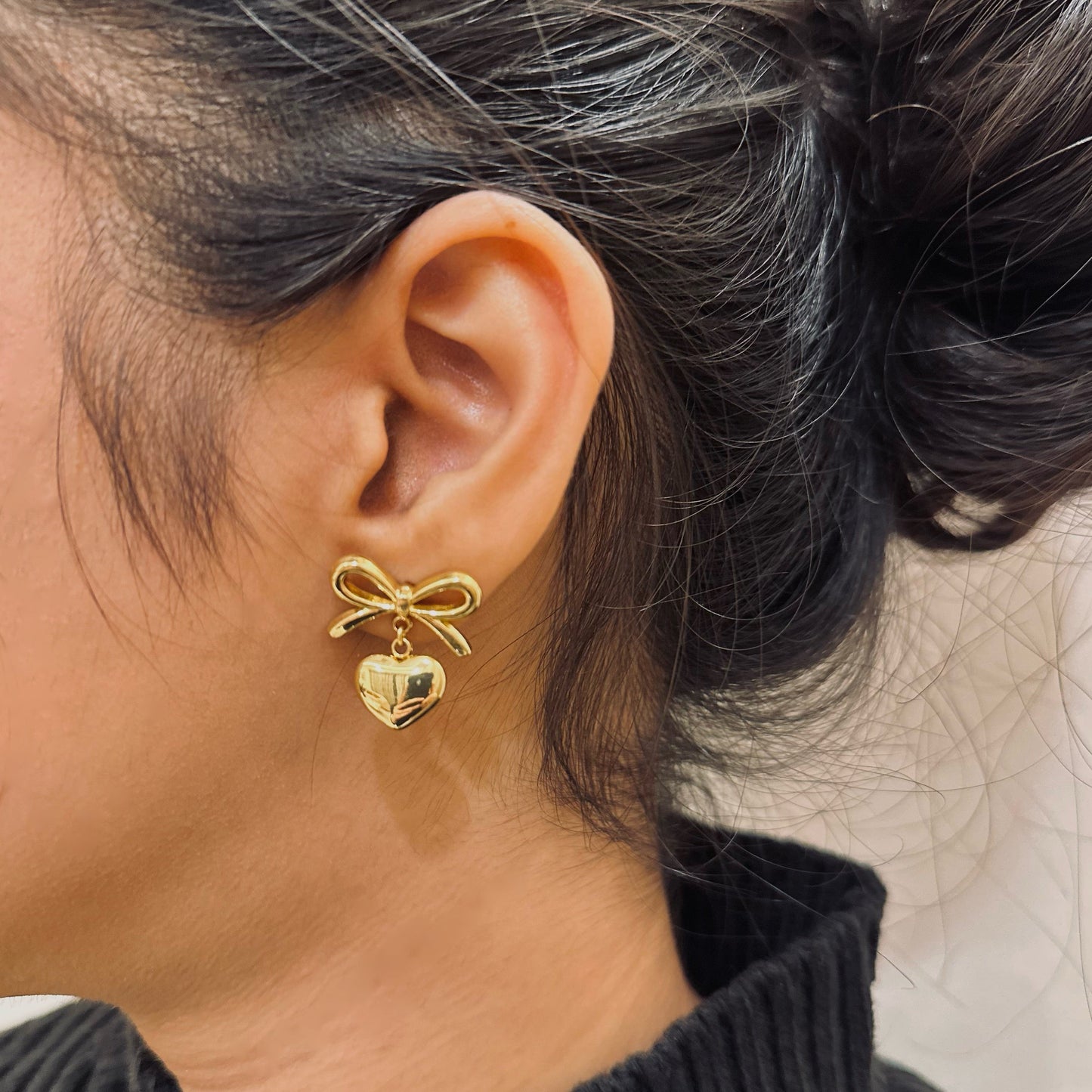 Pookie Bow Heart Drop Earrings