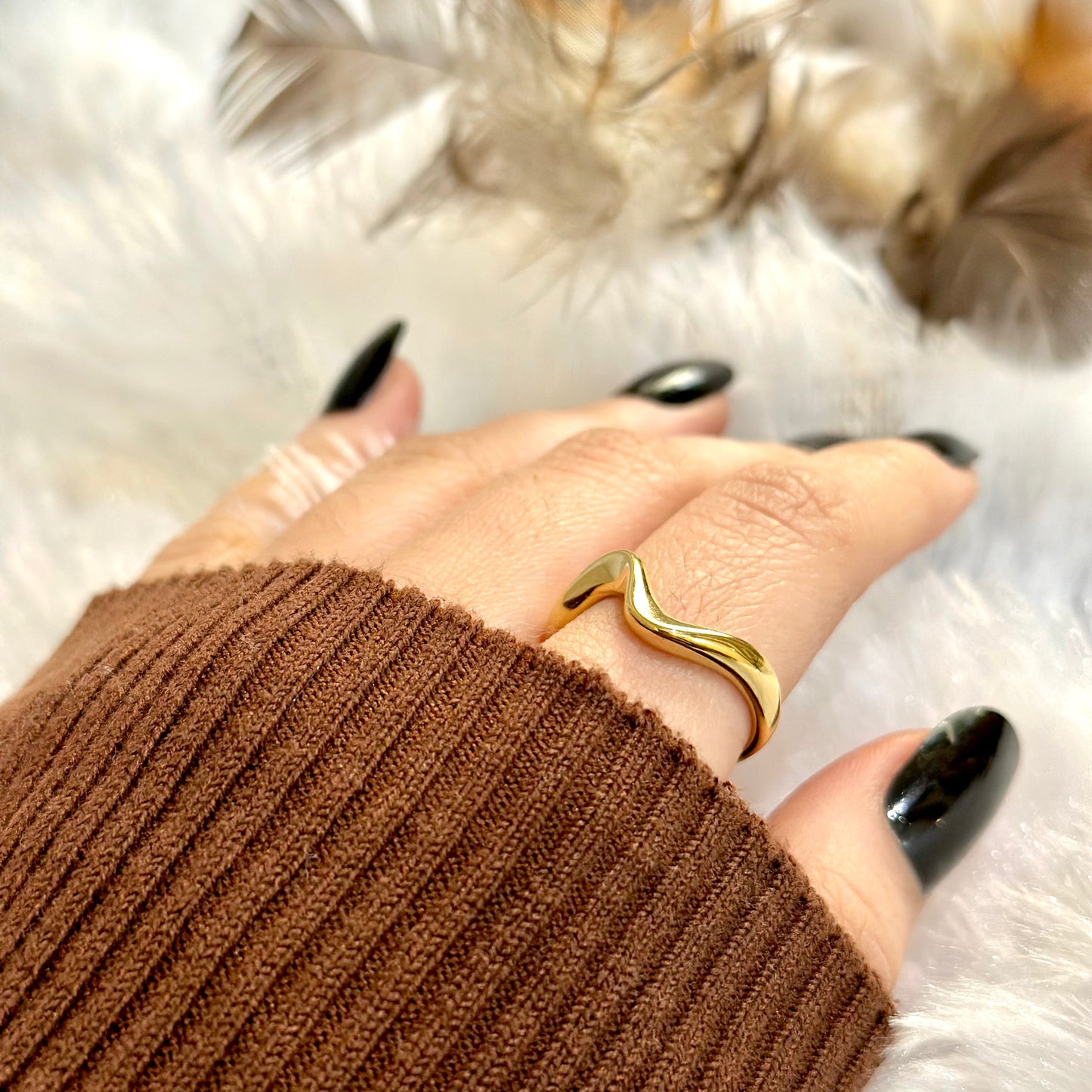 Wave Ring (One Size, Adjustable)