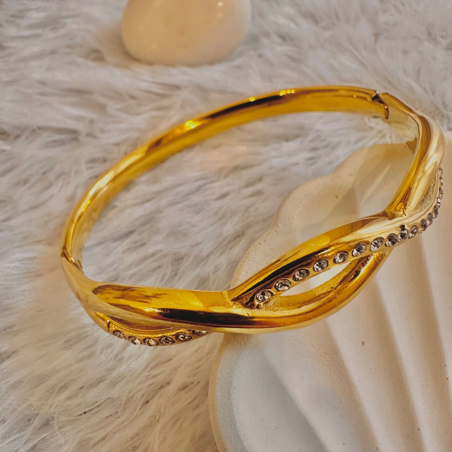 Zirconia-Studded Wave Bracelet