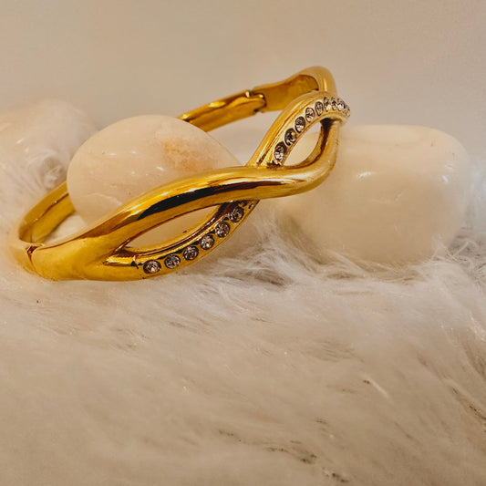 Zirconia-Studded Wave Bracelet