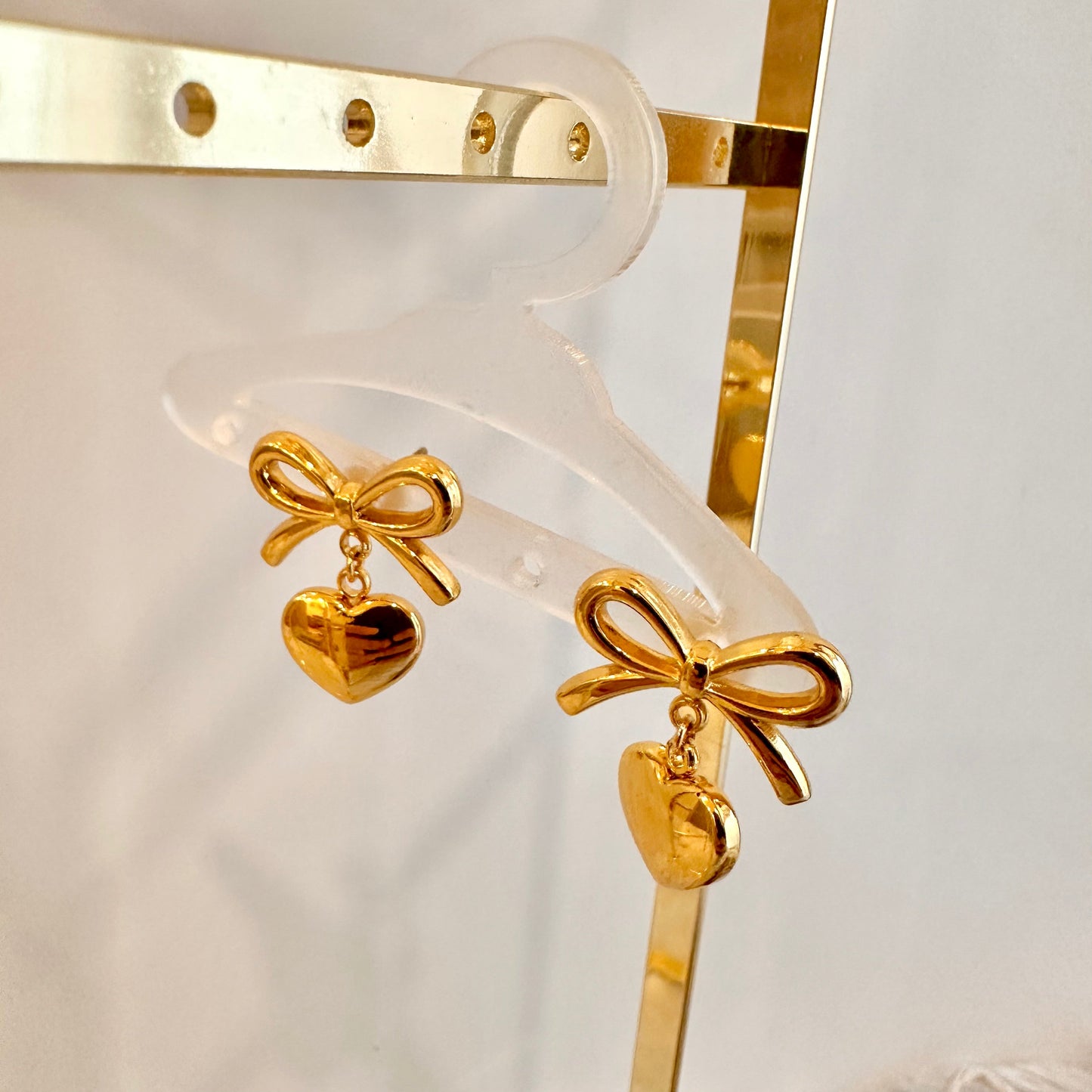 Pookie Bow Heart Drop Earrings