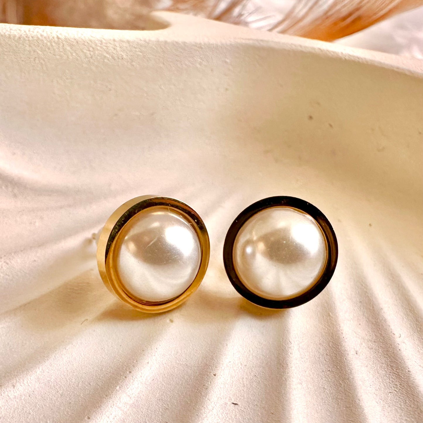 Pearl Studs