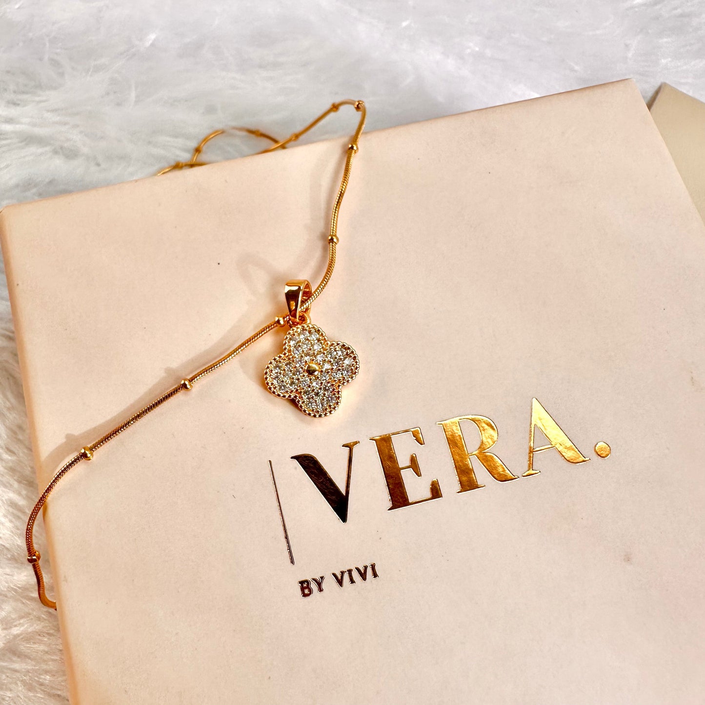 Zirconia Studded Clover Necklace