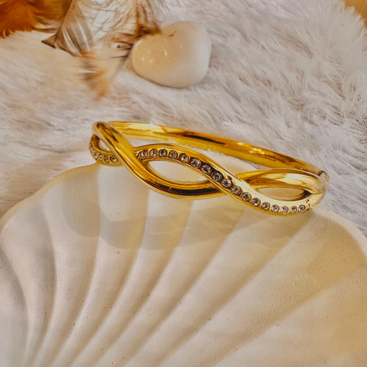 Zirconia-Studded Wave Bracelet