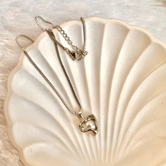 Heart of Pearl Necklace